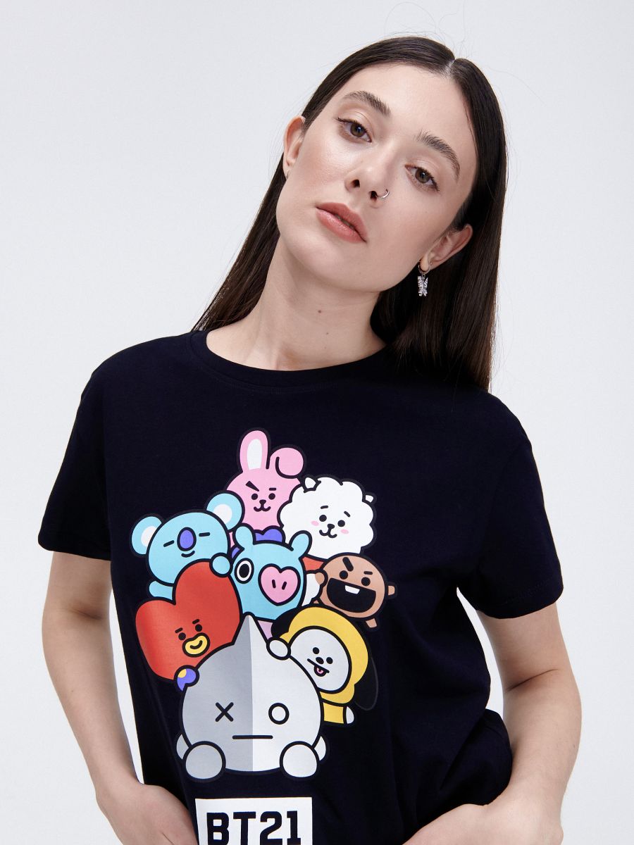 koszulka bt21 cropp