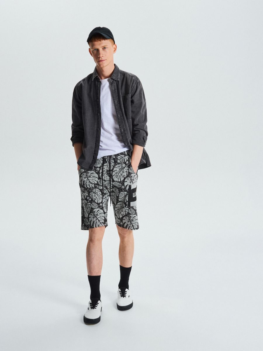 cargo sweat shorts with pockets